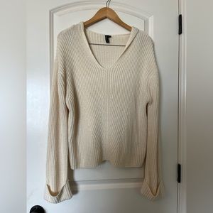 Anthropologie Women’s Moon & Madison Size XL Cream Knit Hooded Sweater